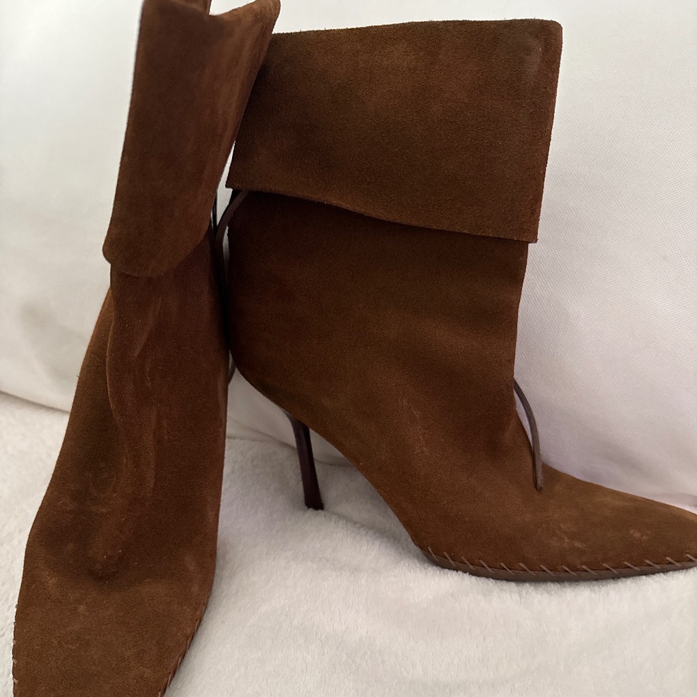 Gucci Booties size 9B